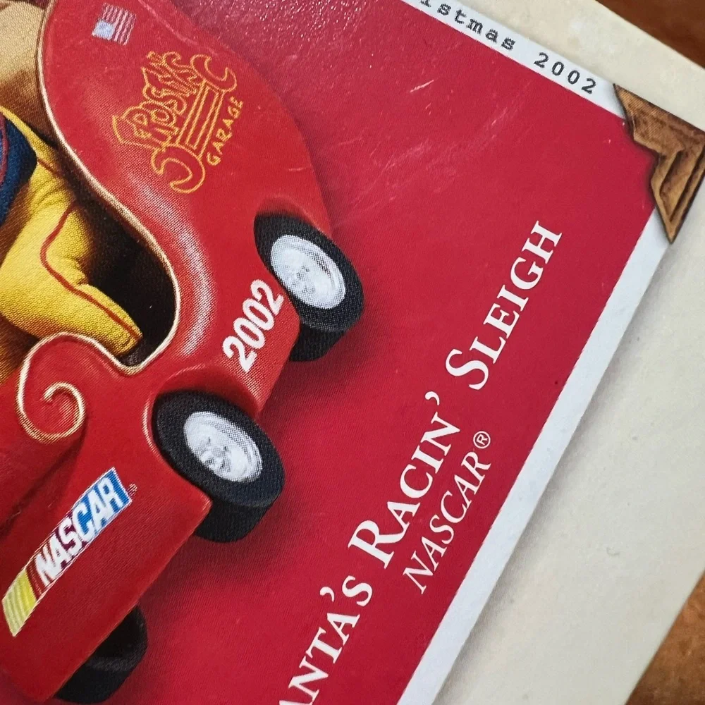 Hallmark keepsake santa